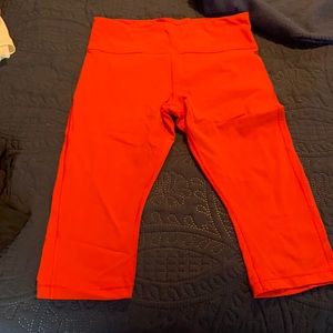 Athleta like new cropped leggings sz m orange